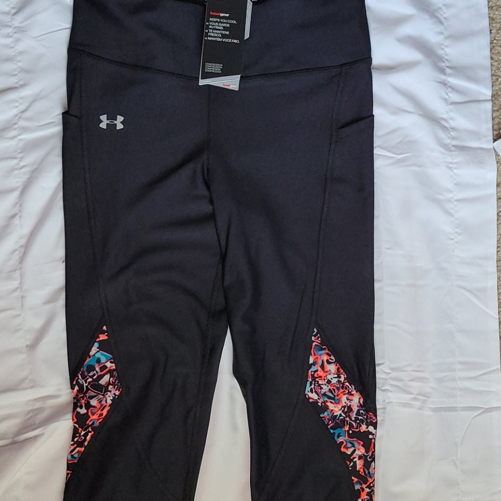 Women's ankle crop leggings
